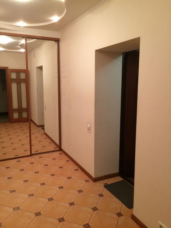 Long term rent 1 bedroom-(s) apartment Kniazhyi Zaton Street 4