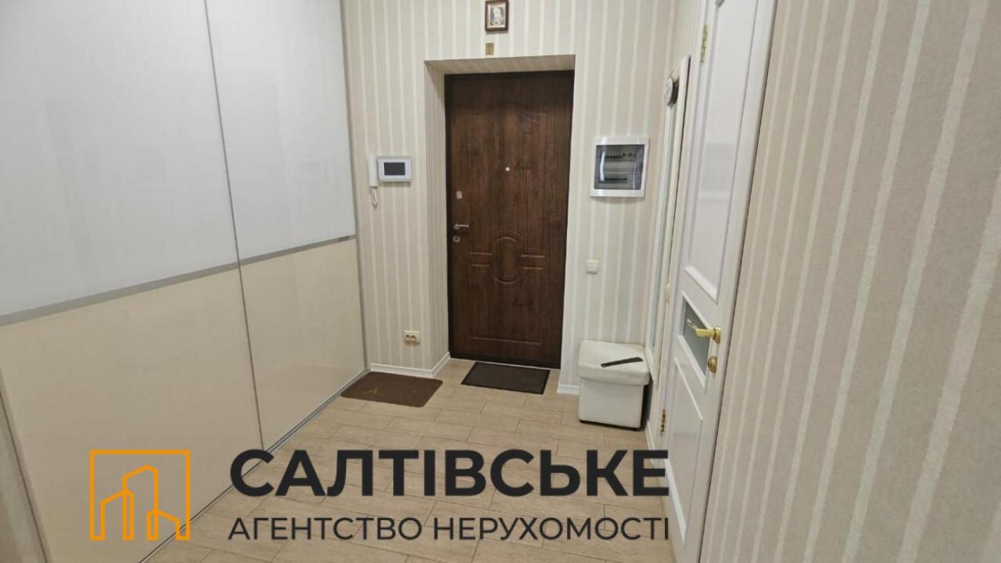 Продаж 3 кімнатної квартири 83 кв. м, Салтівське шосе 264д