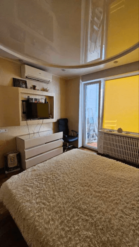 Sale 3 bedroom-(s) apartment 70 sq. m., Sadovyi Pass 24а