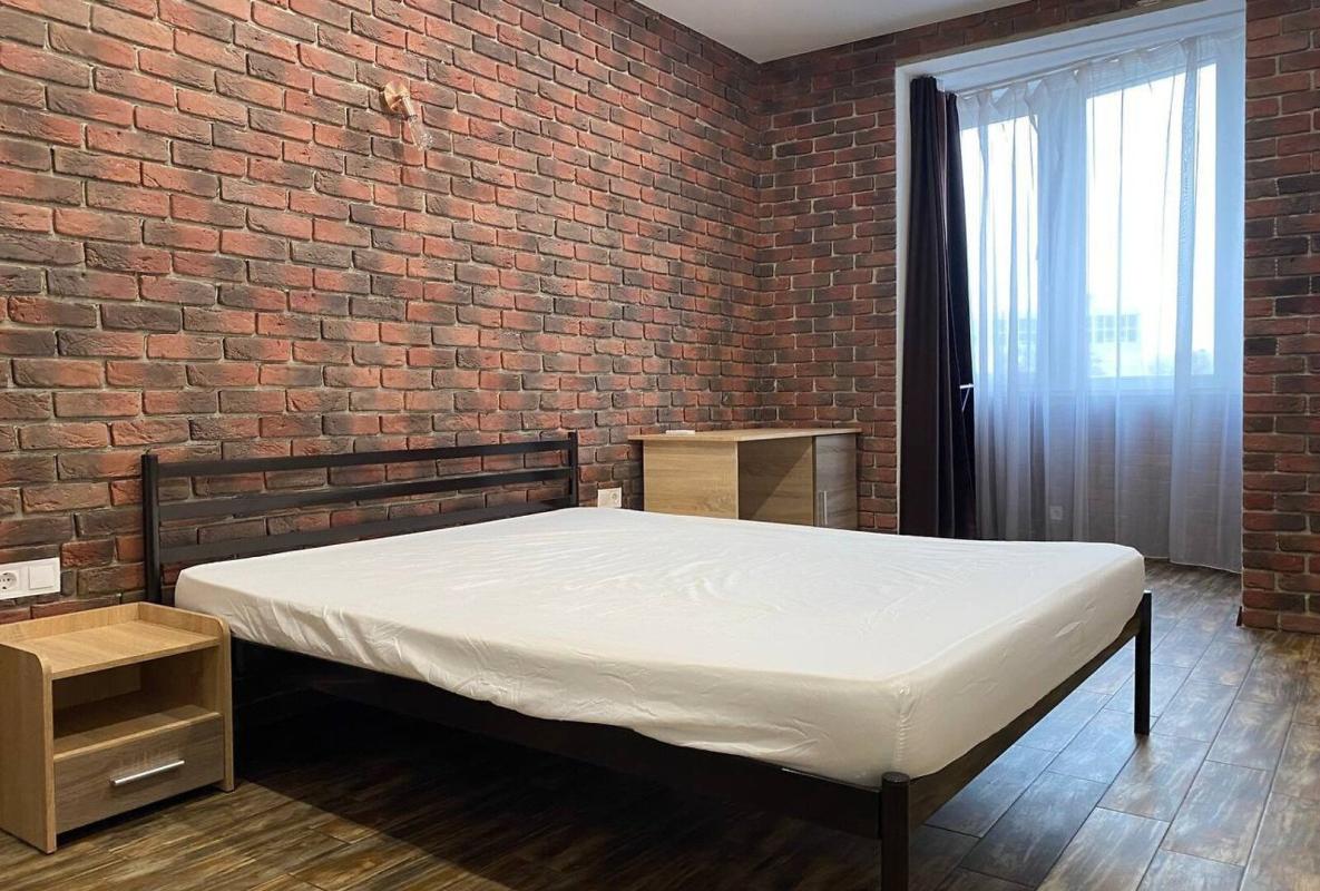 Sale 1 bedroom-(s) apartment 43 sq. m., Losivskyi Lane 4