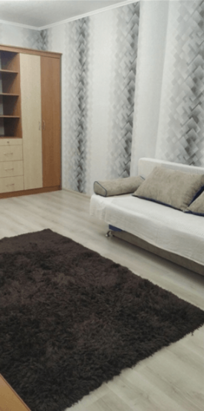 Long term rent 3 bedroom-(s) apartment Myroslava Mysly Street (Tsilynohradska Street) 58а