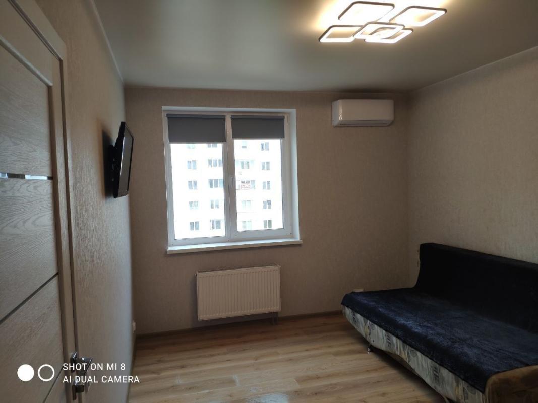 Long term rent 1 bedroom-(s) apartment Myru Street 29