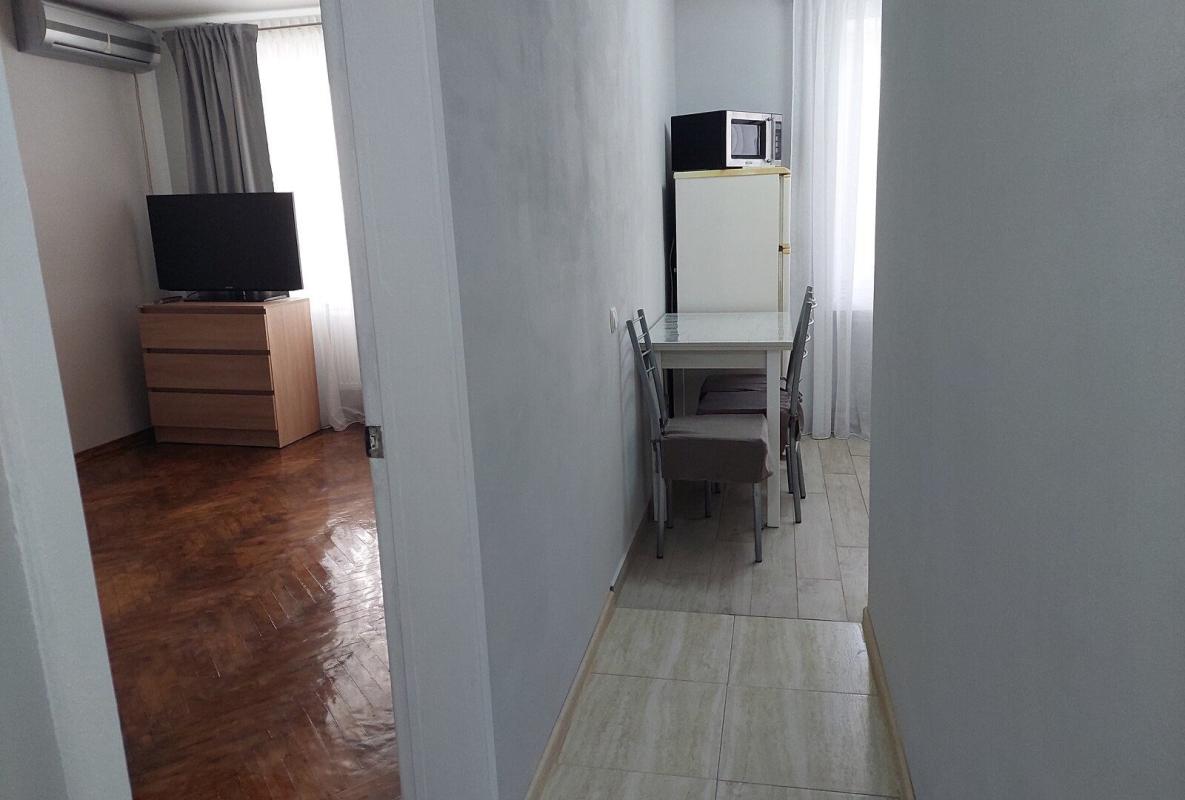 Long term rent 1 bedroom-(s) apartment 23 Serpnya Street 59