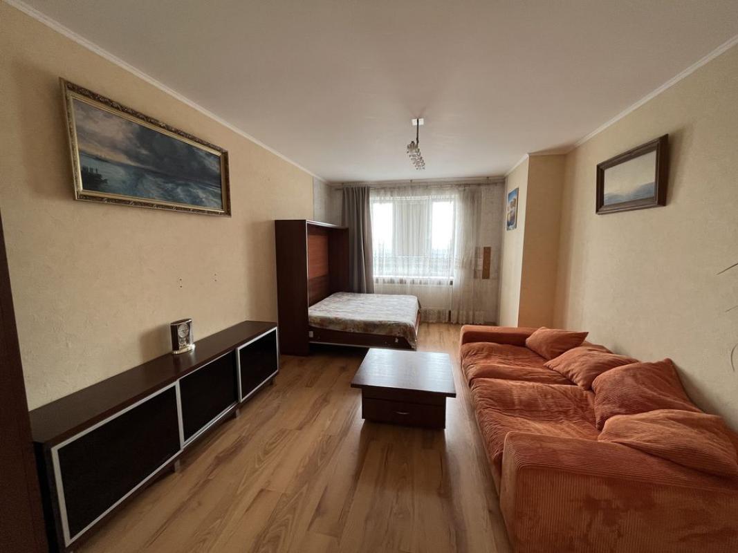 Long term rent 1 bedroom-(s) apartment Mykilsko-Slobidska Street 6в