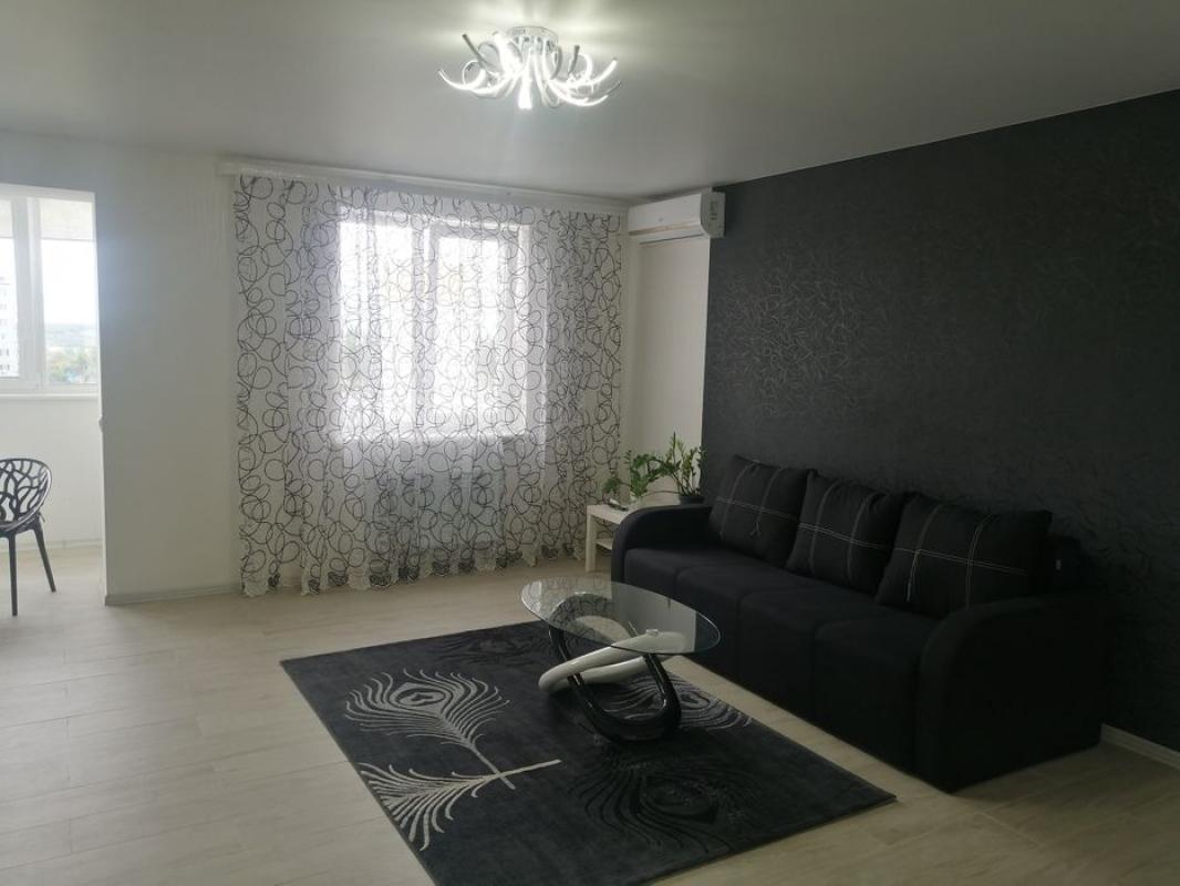 Long term rent 1 bedroom-(s) apartment Peremohy Avenue 89