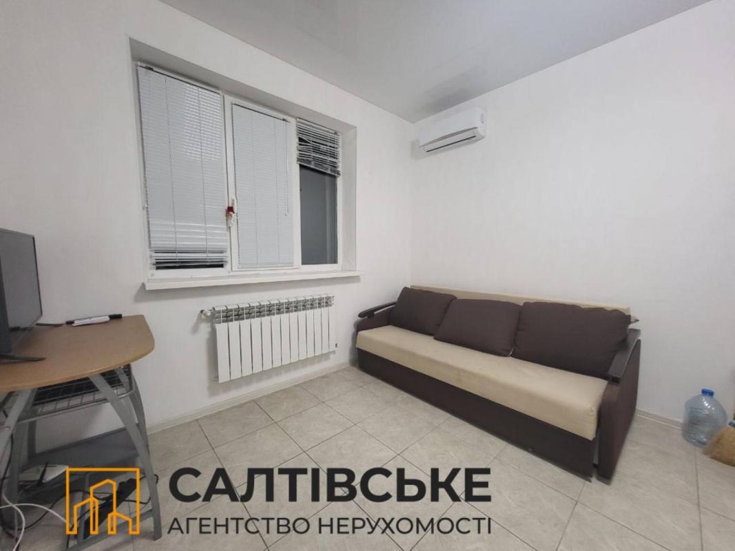 Продаж 1 кімнатної квартири 20 кв. м, Драгоманова вул. 6в