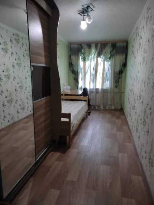 Продажа 3 комнатной квартиры 55 кв. м, Зерновая ул. 53б