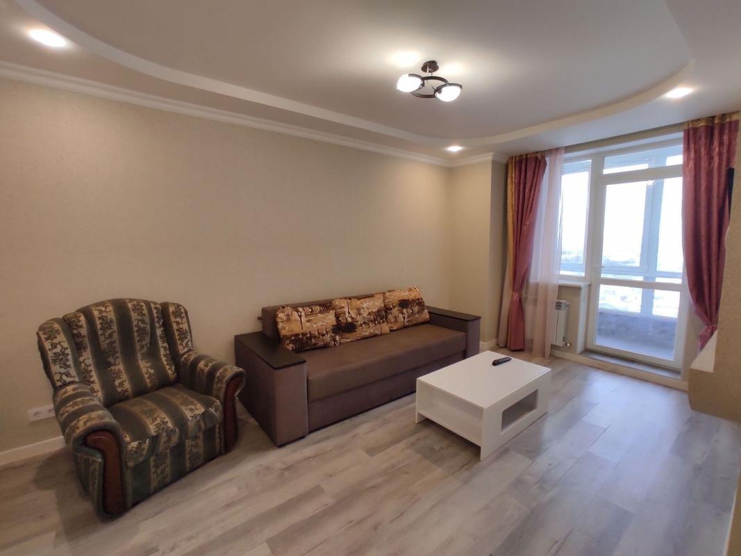 Sale 3 bedroom-(s) apartment 89 sq. m., Zernova Street