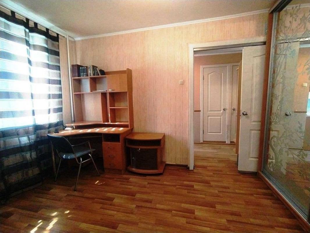 Sale 1 bedroom-(s) apartment 27 sq. m., Hroznenska Street 46