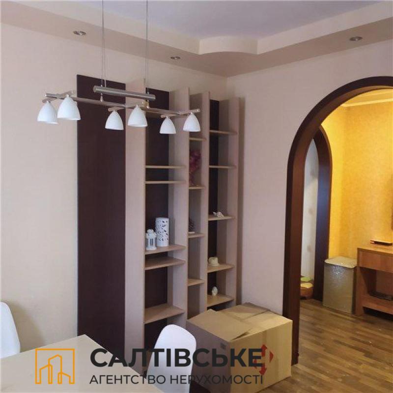 Sale 4 bedroom-(s) apartment 68 sq. m., Traktorobudivnykiv Avenue 107б