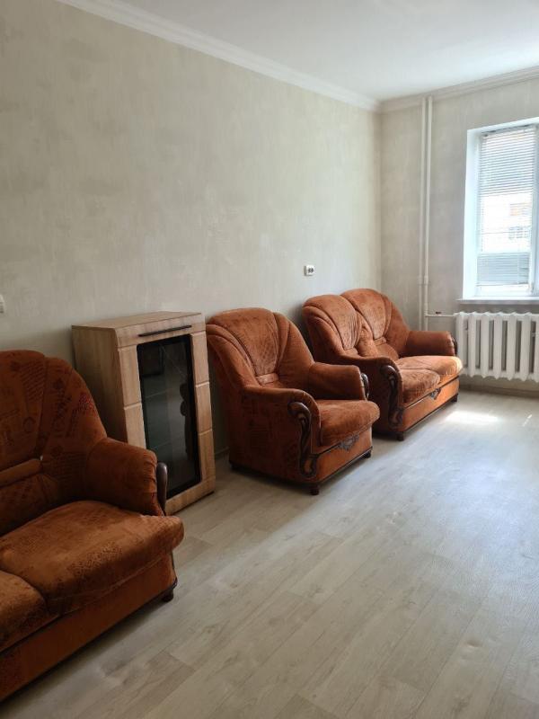 Long term rent 2 bedroom-(s) apartment Vyshniakivska Street 5
