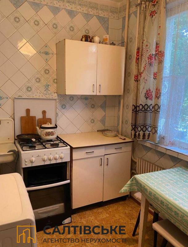 Продажа 2 комнатной квартиры 45 кв. м, Амосова ул. 25