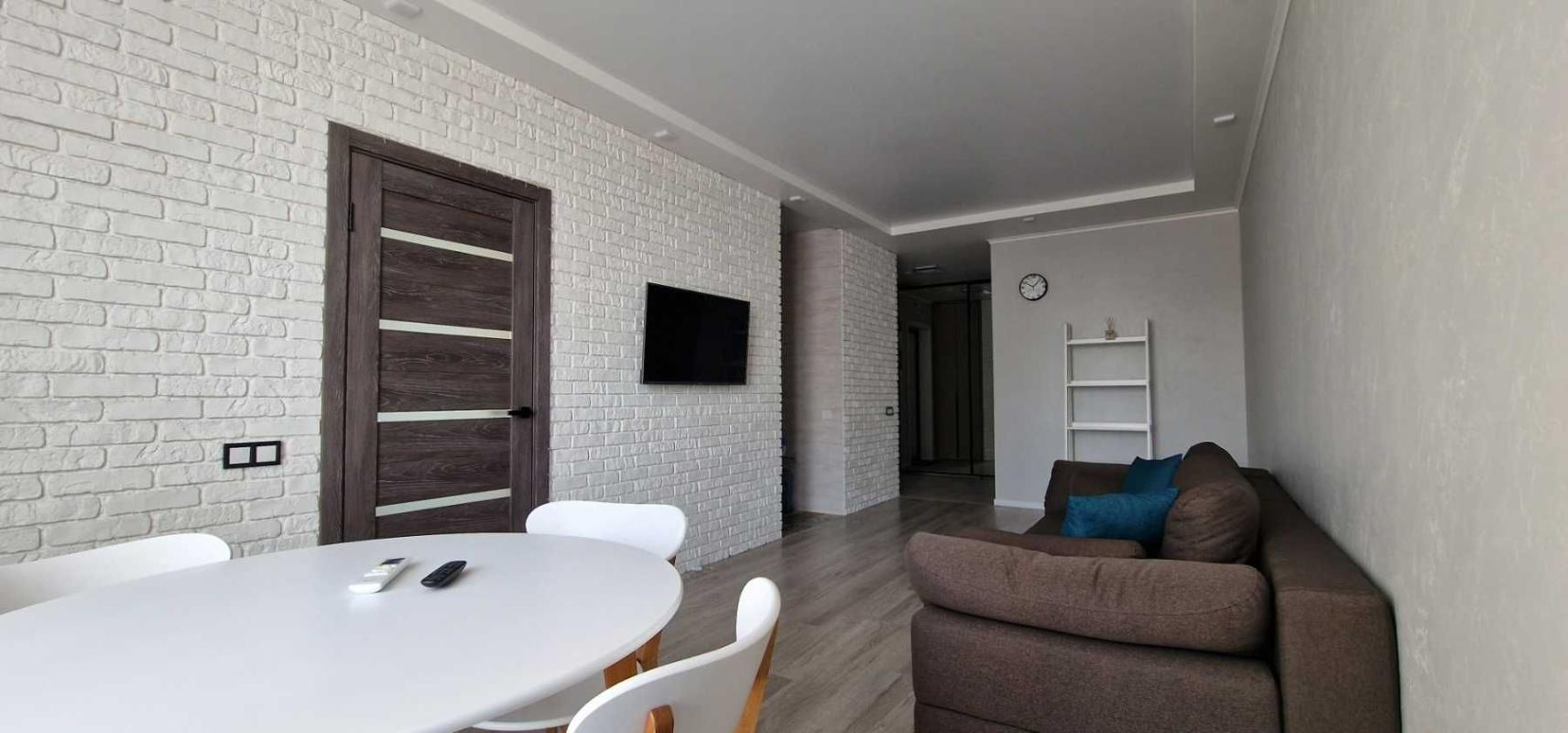 Long term rent 1 bedroom-(s) apartment Zarichna Street 6к2