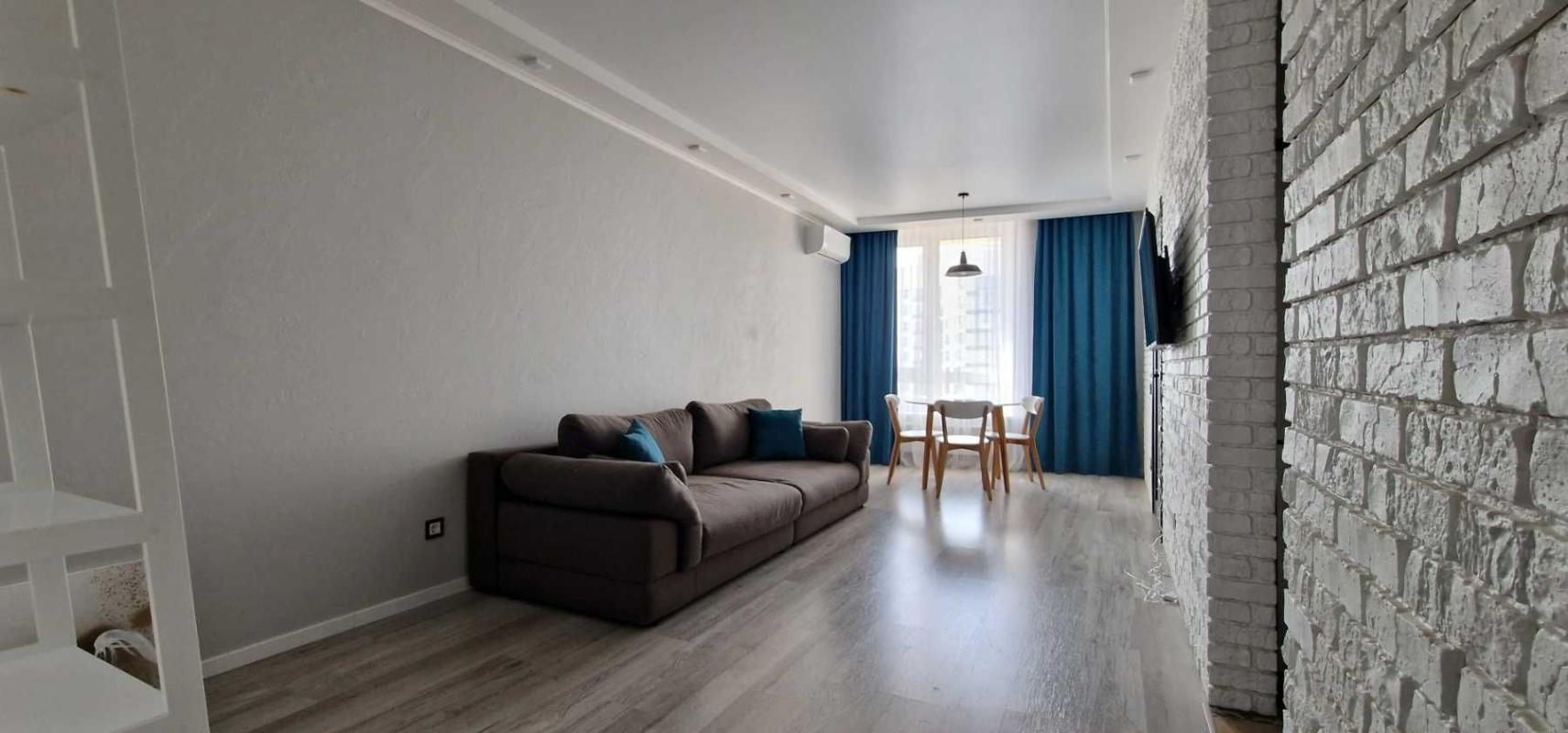 Long term rent 1 bedroom-(s) apartment Zarichna Street 6к2