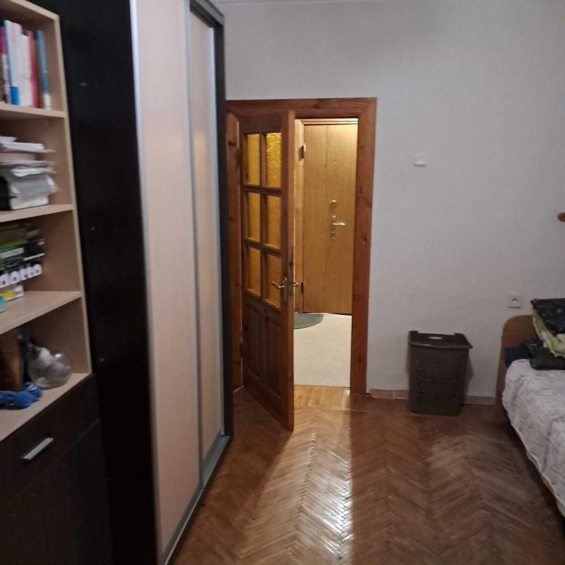 Долгосрочная аренда 2 комнатной квартиры Шатиловская ул. 3