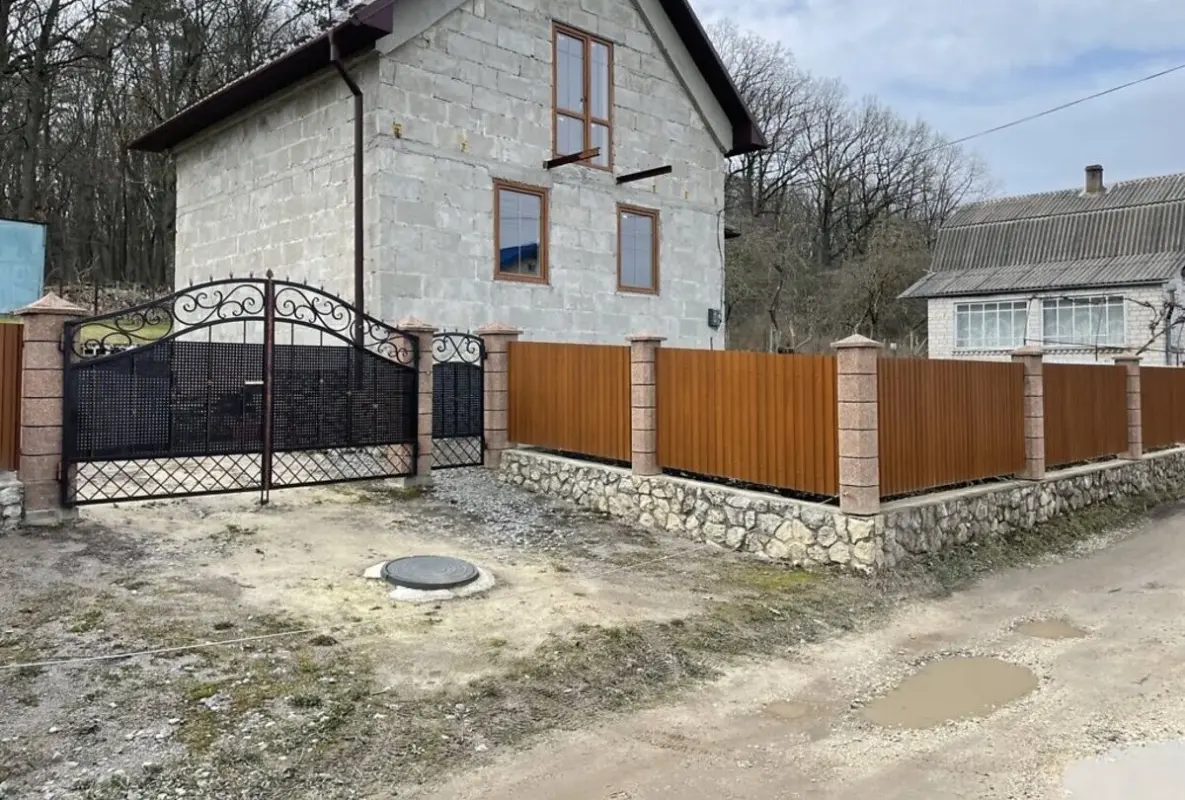 House for sale - Volynska Street 1