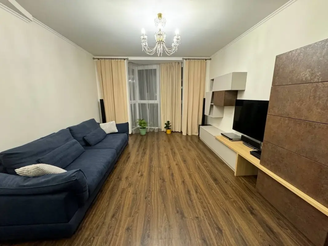 Apartment for rent - Dragomanova Street 2а