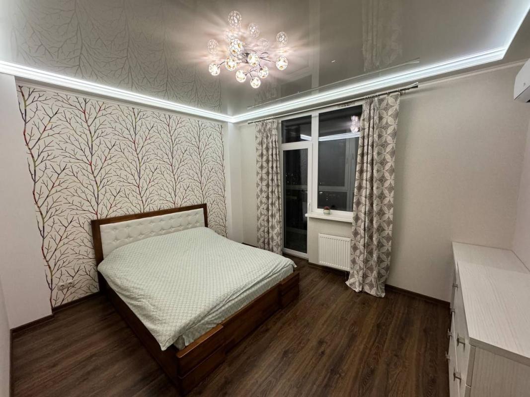 Long term rent 2 bedroom-(s) apartment Dragomanova Street 2а