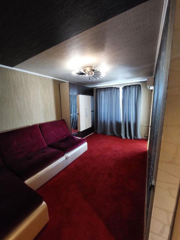 Long term rent 1 bedroom-(s) apartment Akademika Pavlova Street 140