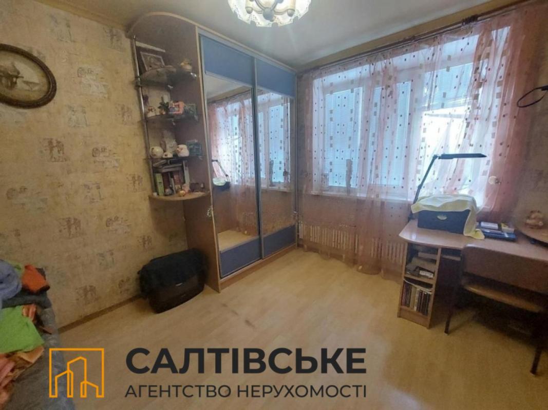 Sale 3 bedroom-(s) apartment 67 sq. m., Druzhby Narodiv Street 277