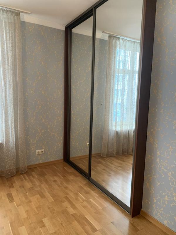 Долгосрочная аренда 2 комнатной квартиры Днепровская набережная 26Г
