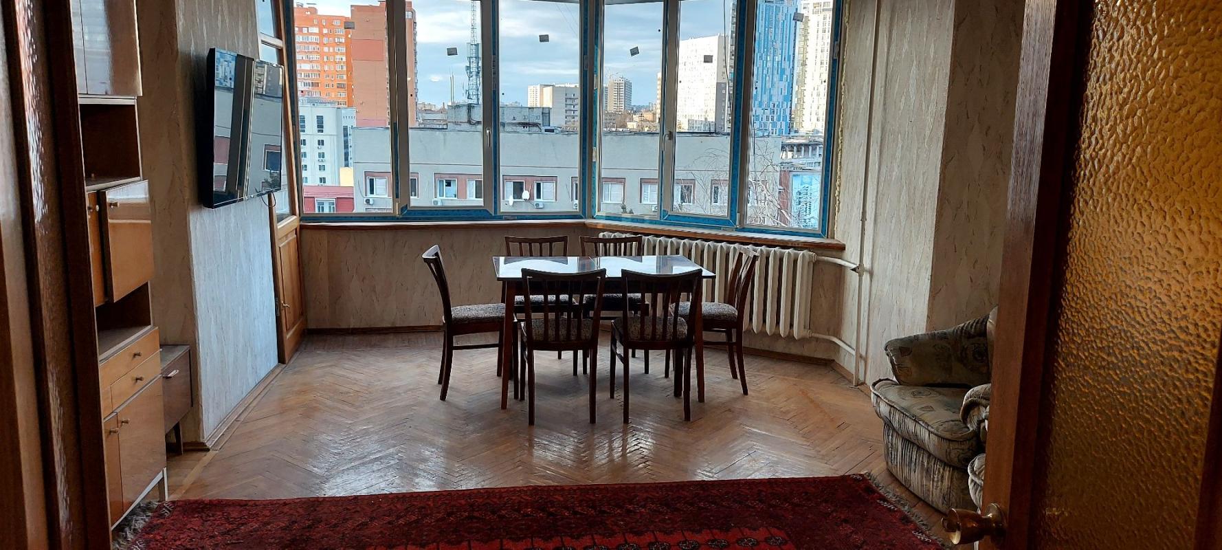 Long term rent 2 bedroom-(s) apartment Novhorodska Street 6