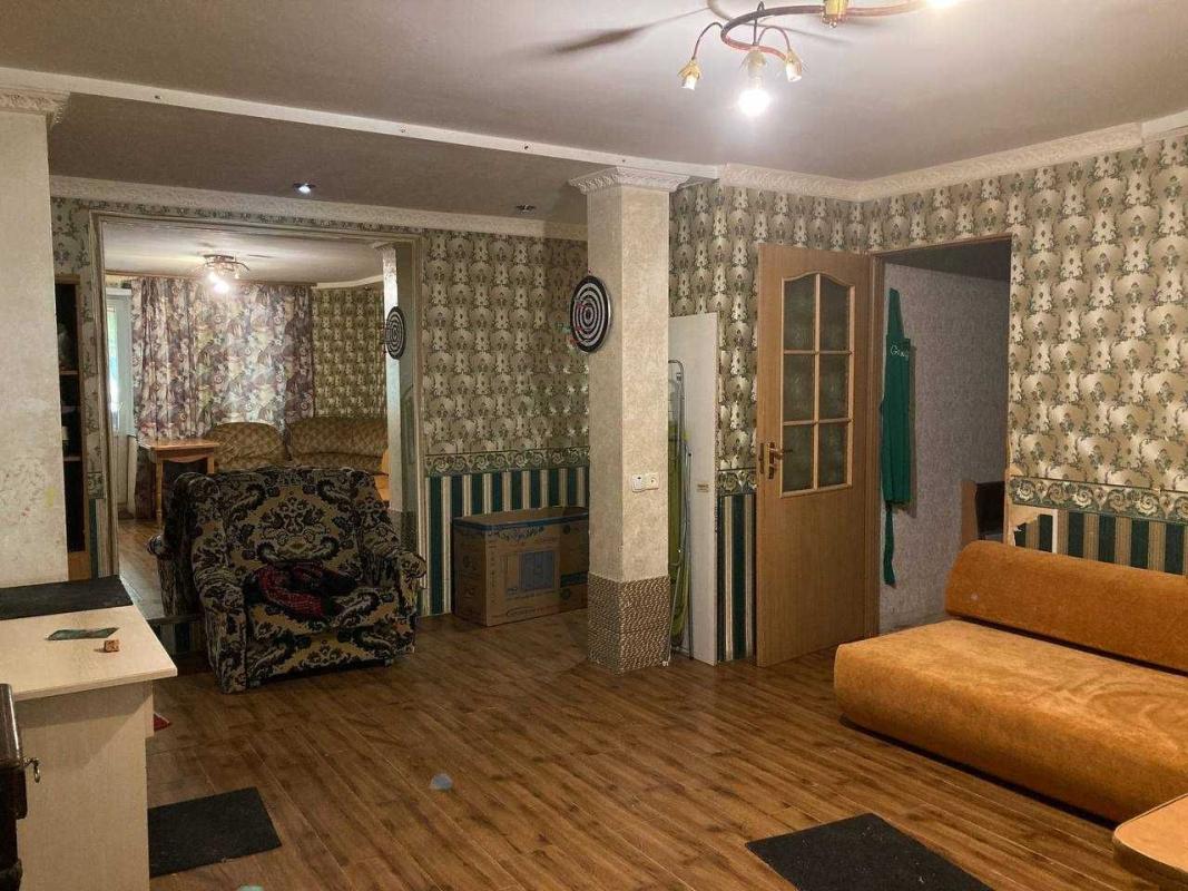 Long term rent 3 bedroom-(s) apartment Kopernyka Street 16