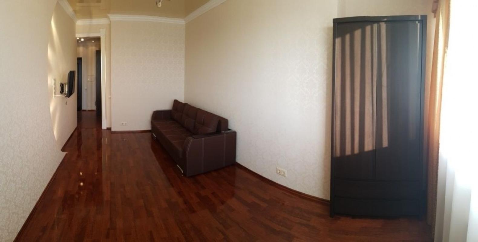 Long term rent 2 bedroom-(s) apartment Yelyzavety Chavdar Street 3