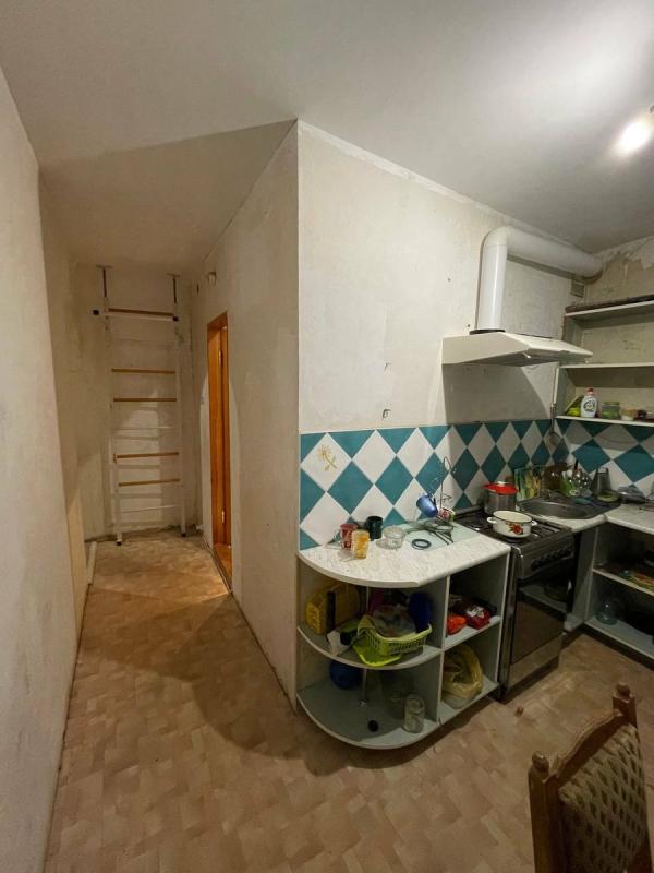 Sale 3 bedroom-(s) apartment 70 sq. m., Polyova Street 10