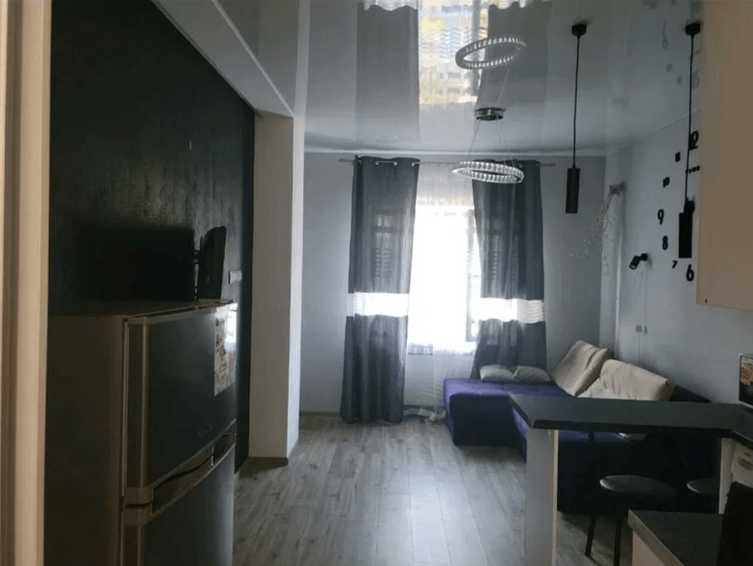 Long term rent 1 bedroom-(s) apartment Bohdana Khmelnytskoho Street 32