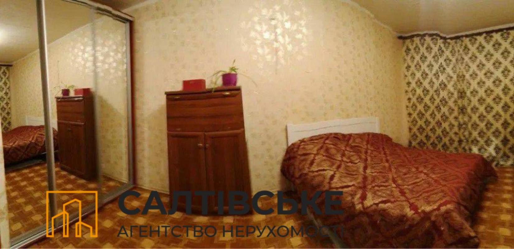 Sale 3 bedroom-(s) apartment 65 sq. m., Akademika Pavlova Street 132