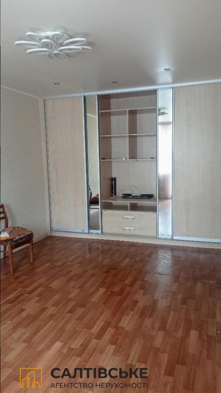 Sale 2 bedroom-(s) apartment 47 sq. m., Valentynivska street 24