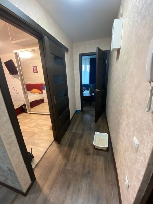 Продажа 2 комнатной квартиры 43 кв. м, Александровский просп. (Косиора) 166