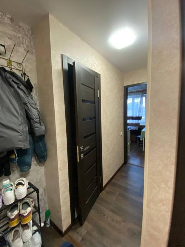 Продаж 2 кімнатної квартири 43 кв. м, Олександрівський просп. (Косіора) 166