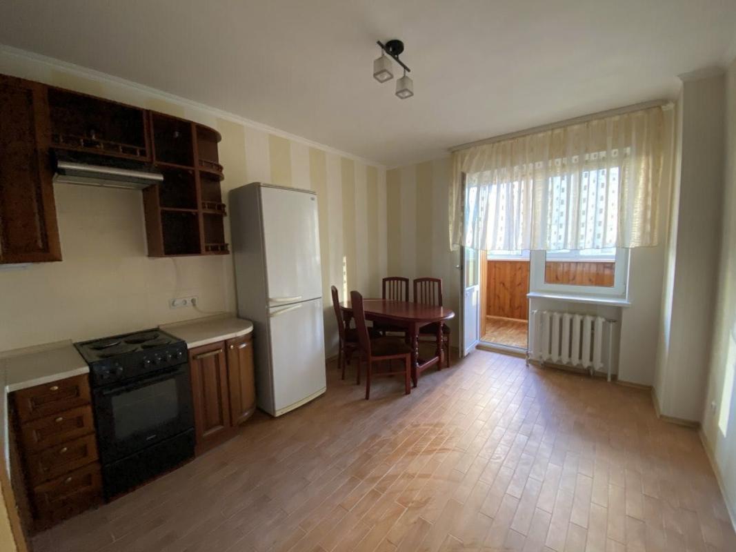 Довгострокова оренда 2 кімнатної квартири Анни Ахматової вул. 35