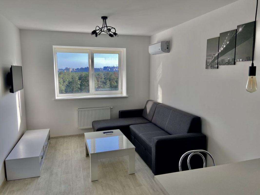 Long term rent 1 bedroom-(s) apartment Mykoly Khvylovoho street 3А