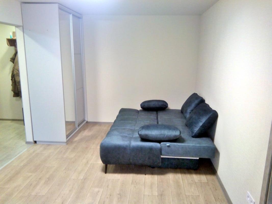 Long term rent 2 bedroom-(s) apartment Otakara Yarosha Street 5
