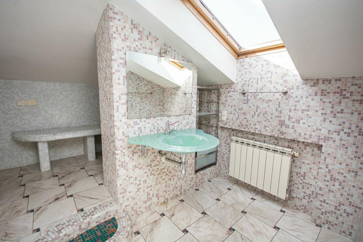 Sale 4 bedroom-(s) apartment 180 sq. m., Shchekavytska Street 7/10