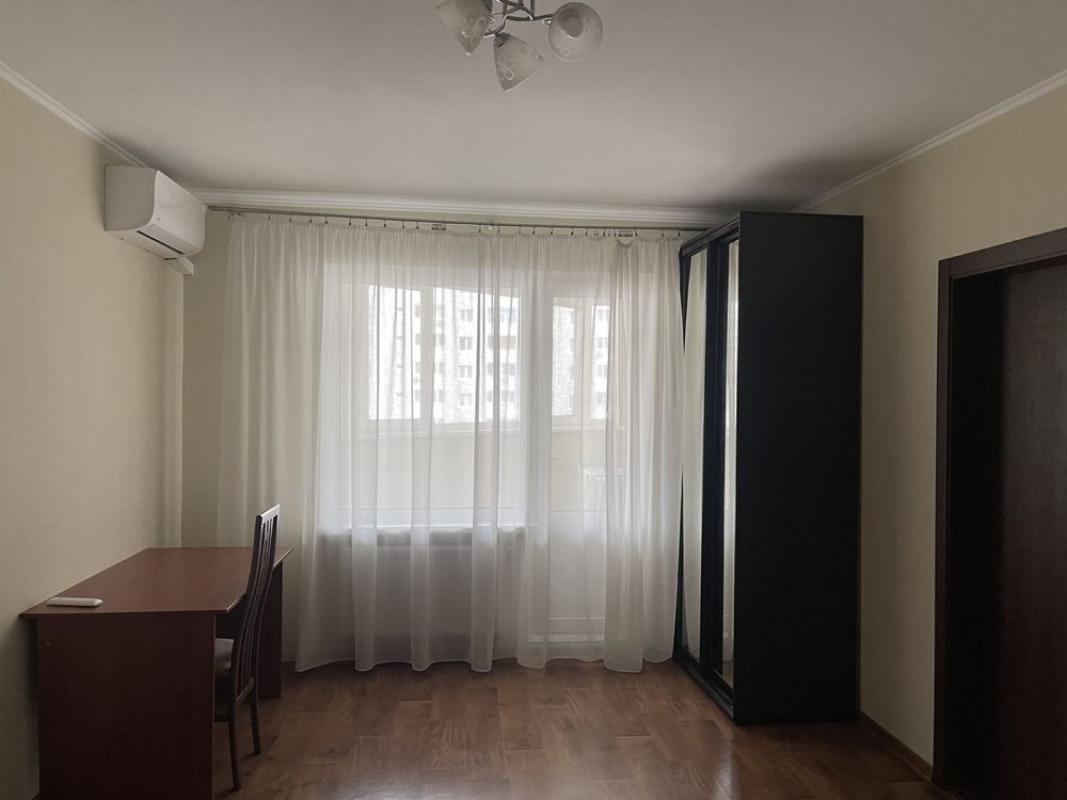 Long term rent 2 bedroom-(s) apartment Baltiiskyi lane 3