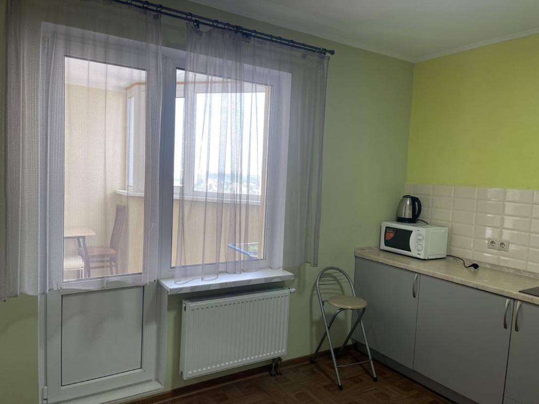 Long term rent 2 bedroom-(s) apartment Baltiiskyi lane 3
