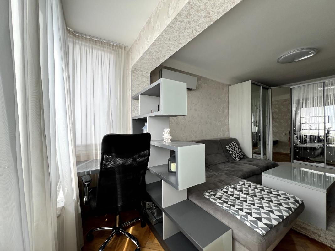 Long term rent 2 bedroom-(s) apartment Ihoria Shamo Boulevard (Oleksiia Davydova Boulevard) 20/1