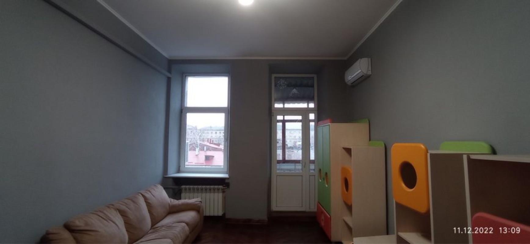 Long term rent 2 bedroom-(s) apartment Poltavsky Shlyakh Street 51