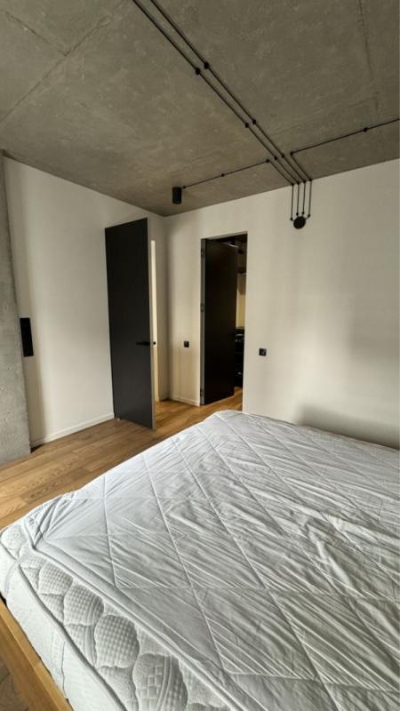 Long term rent 2 bedroom-(s) apartment Yevhena Sverstiuka Street 6а