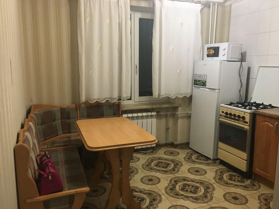 Продаж 1 кімнатної квартири 39 кв. м, Тобольська вул. 46в