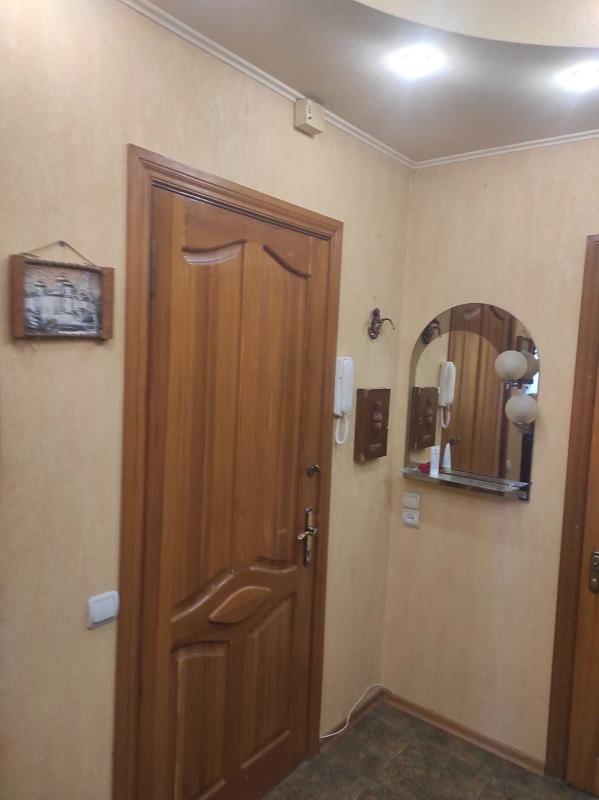 Long term rent 3 bedroom-(s) apartment Biblyka Street (2nd Pyatylitky Street) 2а