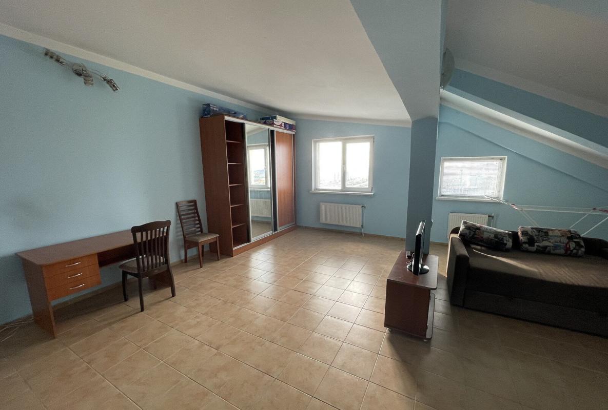 Sale 1 bedroom-(s) apartment 60 sq. m., Kharkivske Road 19а