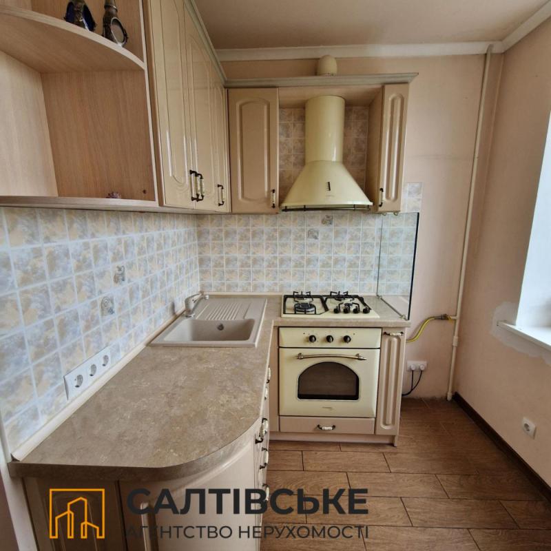 Sale 3 bedroom-(s) apartment 58 sq. m., Himnaziina naberezhna (Chervonoshkilna Embarkment) 22