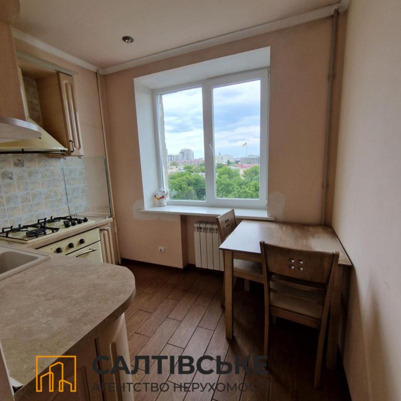 Sale 3 bedroom-(s) apartment 58 sq. m., Himnaziina naberezhna (Chervonoshkilna Embarkment) 22