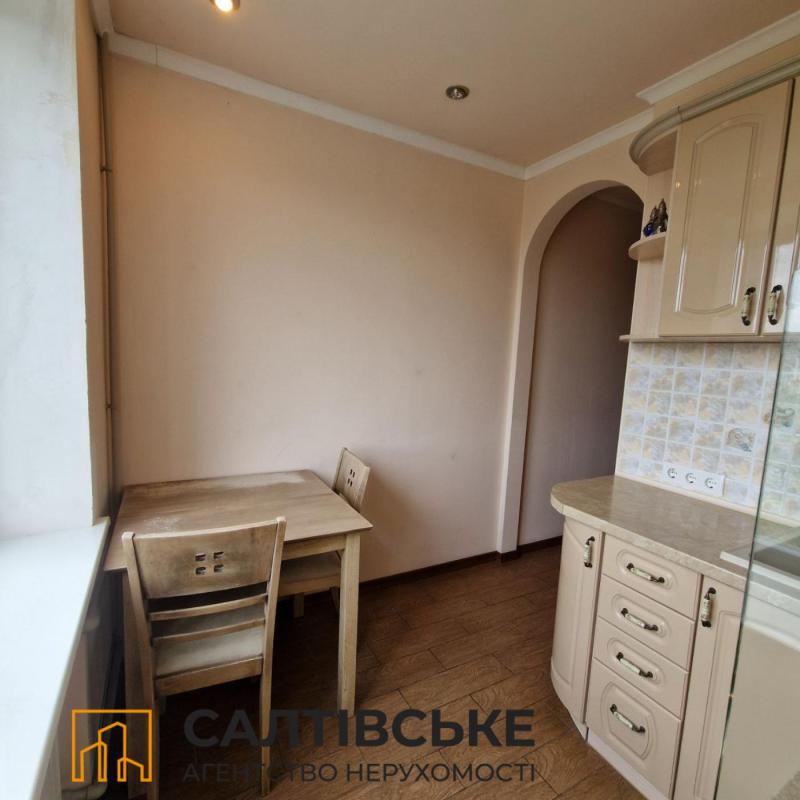 Sale 3 bedroom-(s) apartment 58 sq. m., Himnaziina naberezhna (Chervonoshkilna Embarkment) 22