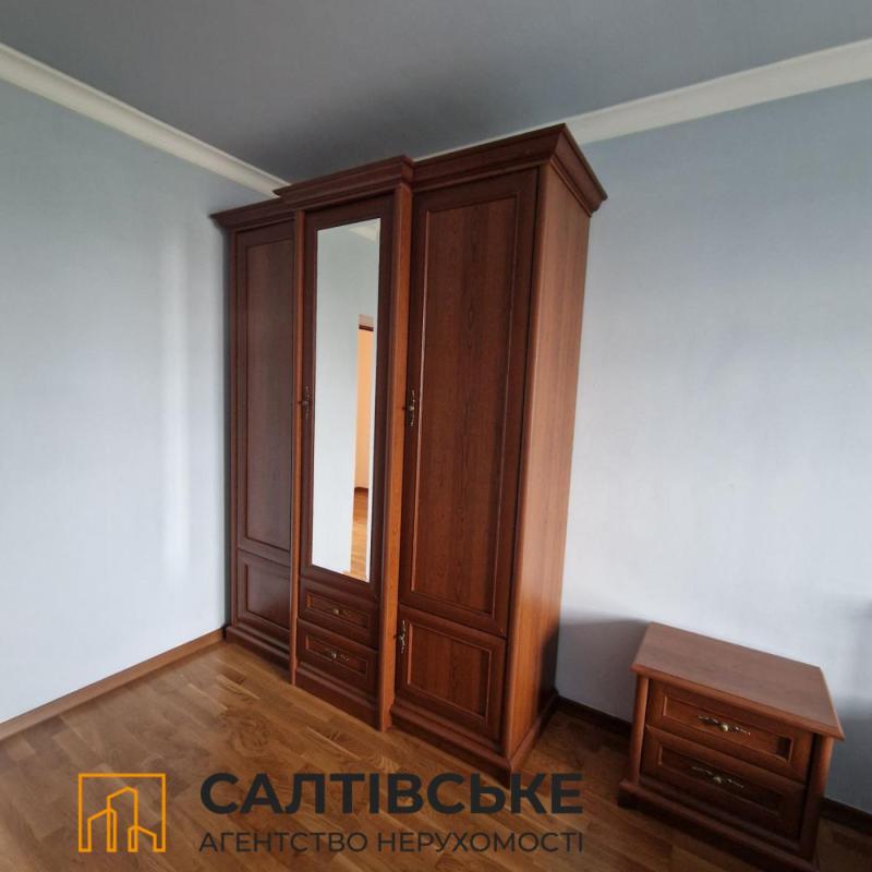 Sale 3 bedroom-(s) apartment 58 sq. m., Himnaziina naberezhna (Chervonoshkilna Embarkment) 22